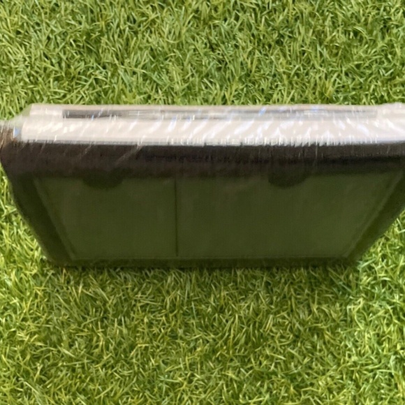 2022 Ford MUSTANG Coupe & Convertible Owners Manual - Picture 4 of 7